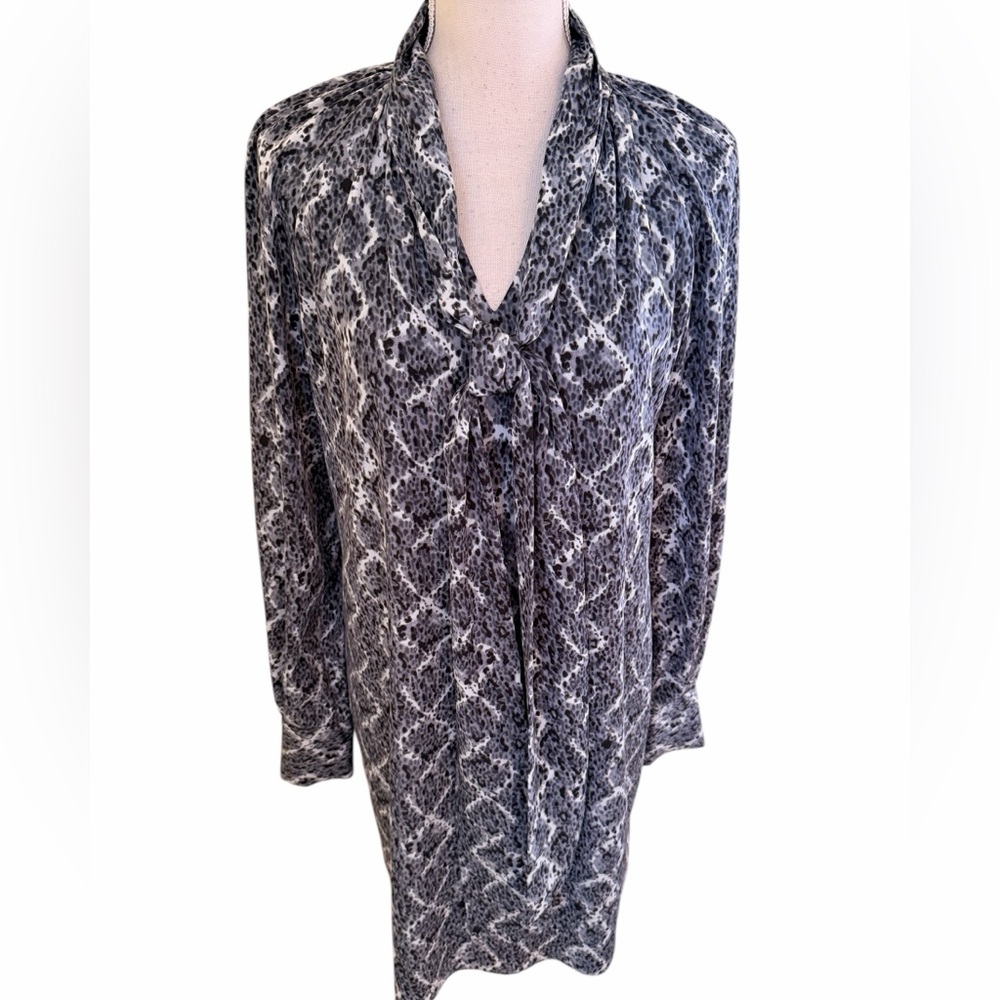 Adrianna Papell Tie-Neck Grey/Black/White Snake Print Long Sleeve Shirt Dress 8